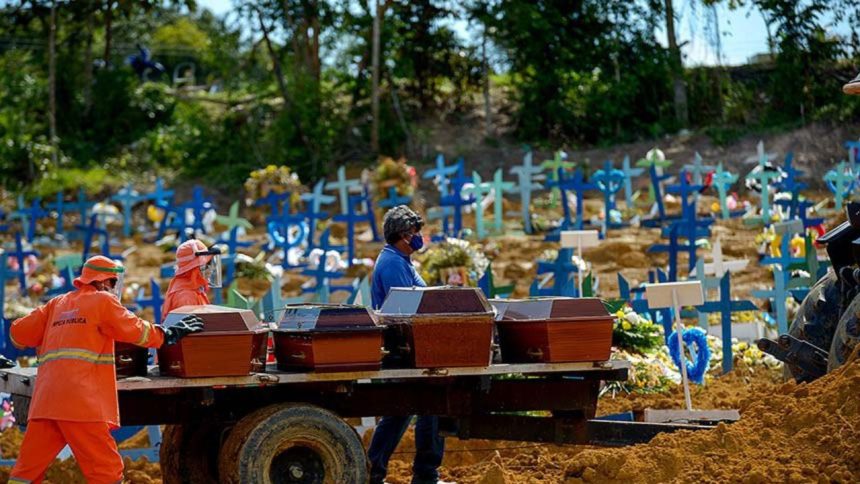 Médicos são denunciados por teste com 200 mortes durante a pandemia no Amazonas