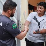 RecuperaFone passa a entregar celulares recuperados na casa de vítimas em Manaus