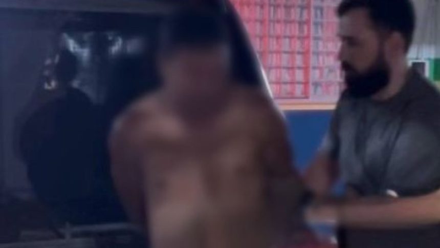 Preso homem que matou filho de cachorro a facadas em Manacapuru