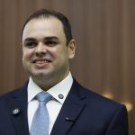 Roberto Cidade anuncia troca de comando em 11 secretarias; confira