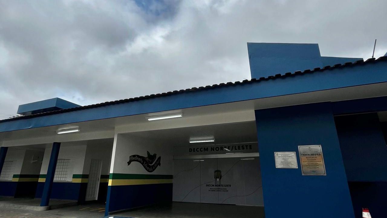 Homem é preso após invadir casa da mãe e ameaçá-la de morte em Manaus