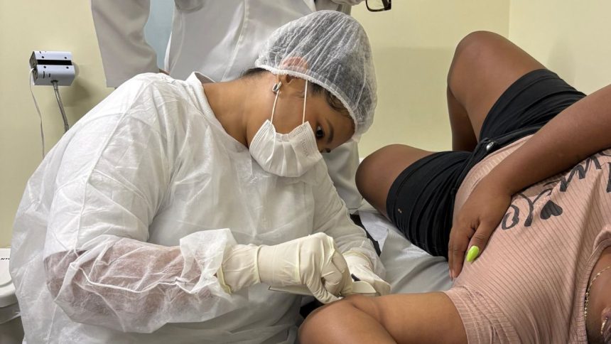 Implante contraceptivo passa a ser oferecido em 25 unidades de saúde em Manaus; confira