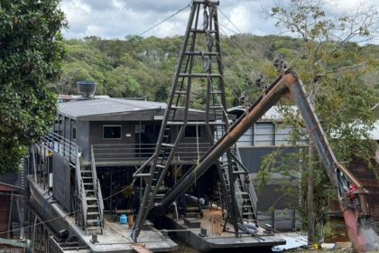PF fecha estaleiro ligado ao garimpo ilegal no Amazonas