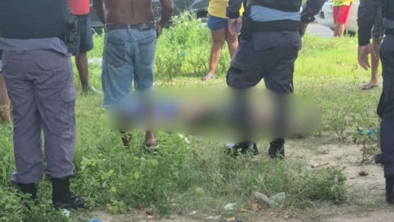Corpo de lavador de carros é encontrado em igarapé na zona sul de Manaus