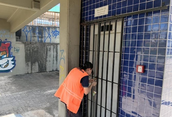 Elevador da estação no bairro São Jorge teve peças furtadas