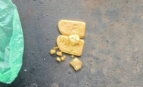Homem é preso com cerca de 400g de ouro no Educandos