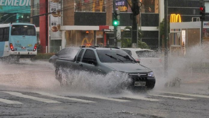 Defesa Civil registou 16 ocorrências durante chuva em Manaus