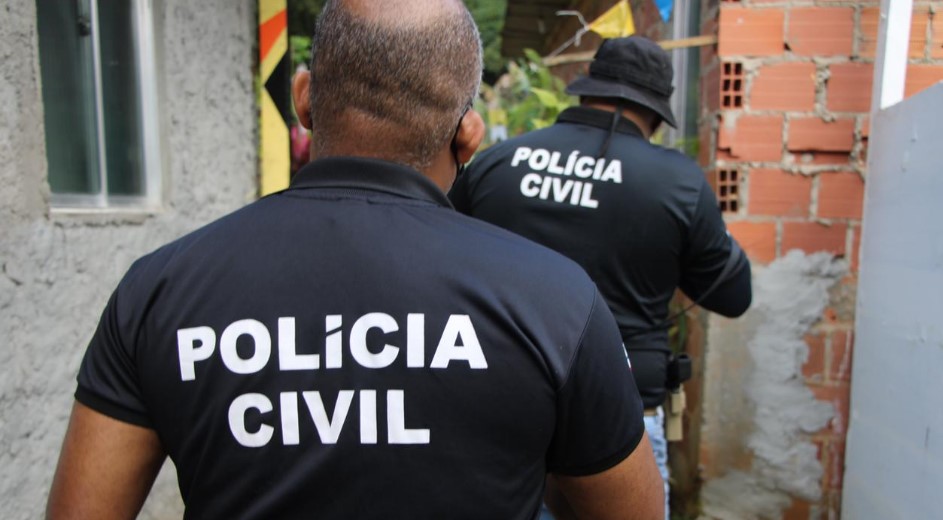 Polícia prende dupla suspeita de roubos na zona Norte