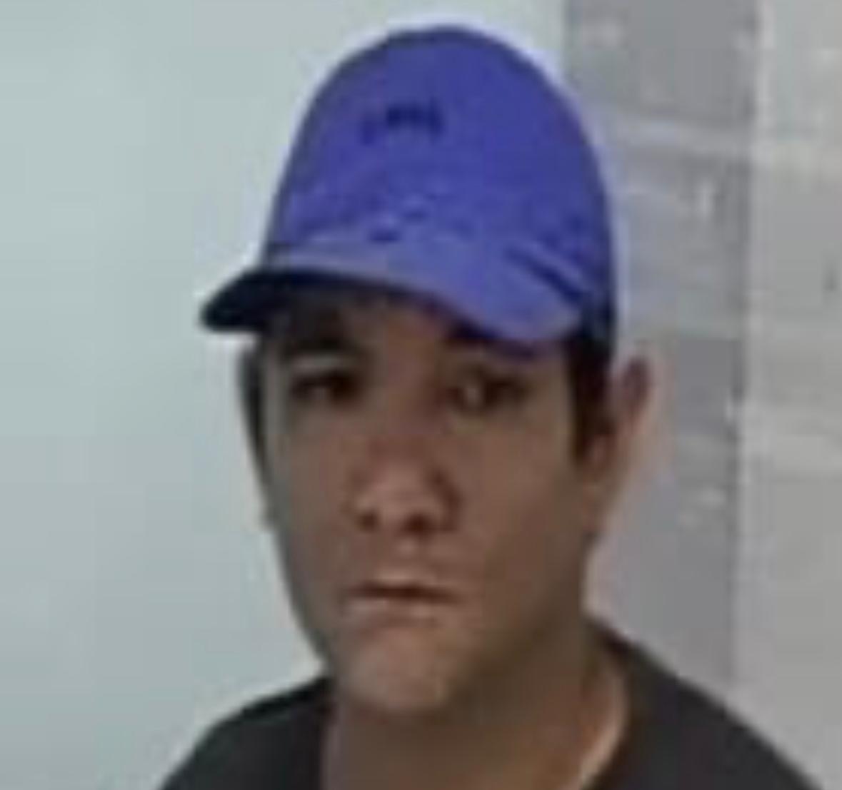 Homem é procurado por furtar farmácia no bairro Coroado
