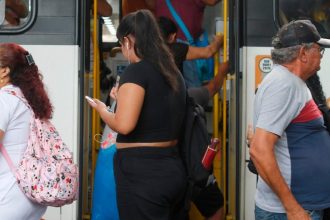 Rodoviários anunciam greve total dos ônibus em Manaus
