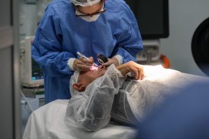 Mutirão de cirurgias dermatológicas. 
