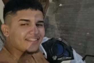 Carlos André, de 19 anos, morto durante abordagem da PM em Manaus. — Foto: Reprodução/Redes Sociais