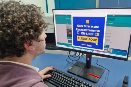 Aposentados e pensionistas da Manausprev correm risco de ter benefício suspenso