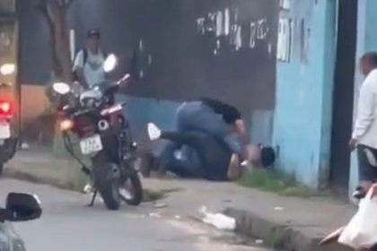 Programa sexual termina com cliente e mulher esfaqueados por ex-companheiro em Manaus