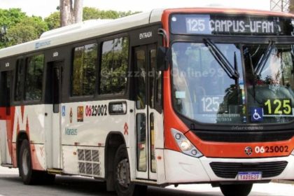 Ufam terá reforço de ônibus e embarque gratuito para estudantes a partir de segunda-feira