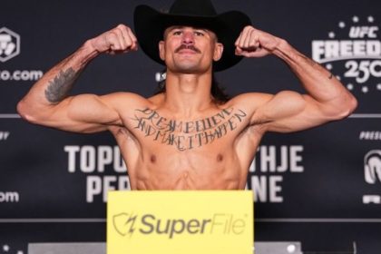 Amazonense Diego Lopes vence americano por nocaute no UFC Casa Branca