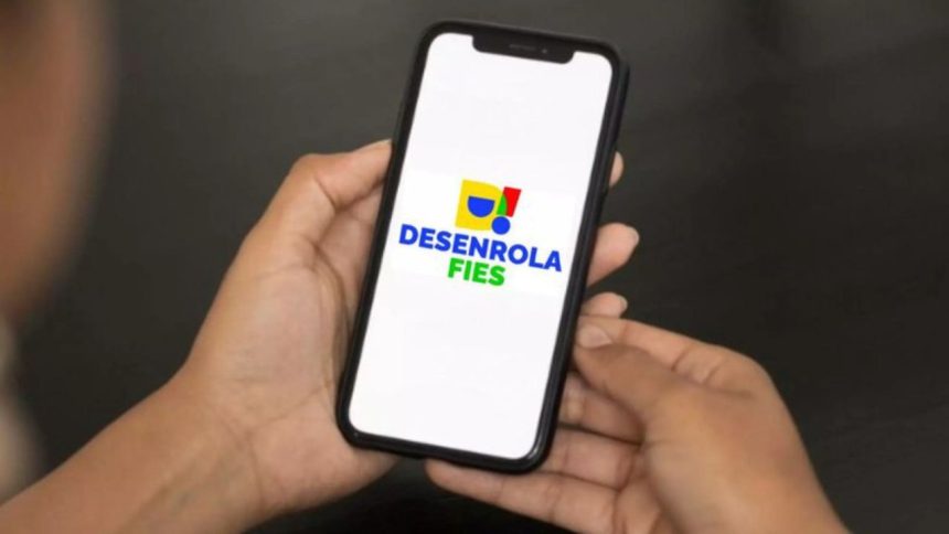 Mais de 100 mil estudantes renegociam dívidas do Fies em nova etapa do Desenrola