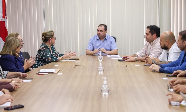 Roberto Cidade reforma Delegacia contra Crimes Ambientais