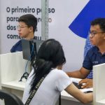 Auxiliar, cozinheiro, social mídia e mais 871 vagas no Sine