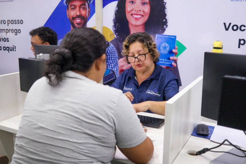 Sine encerra semana selecionando para 1 mil vagas em Manaus